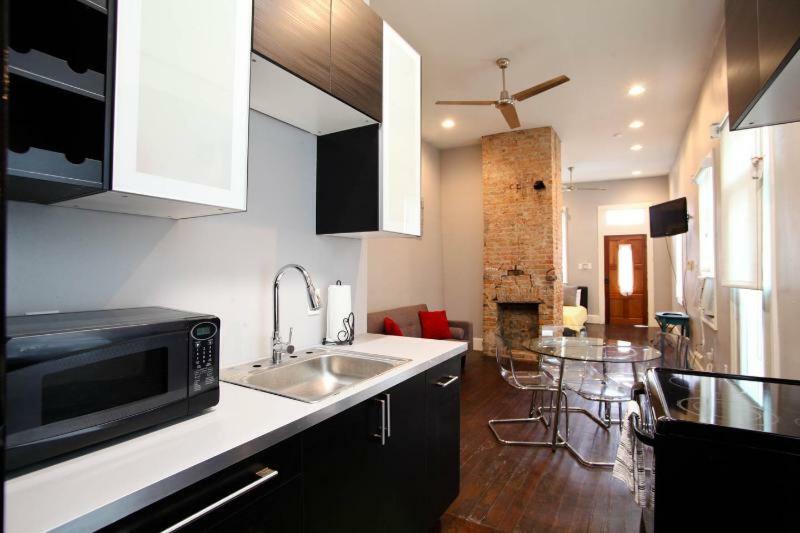 Modern Condo Blocks From Quarters New Orleans Luaran gambar